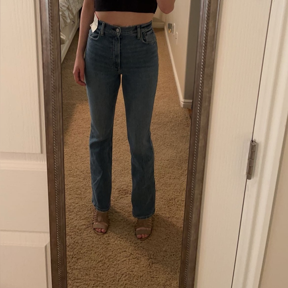 Abercrombie & Fitch The ‘70s vintage flare ultra high rise Jean curve love 26R